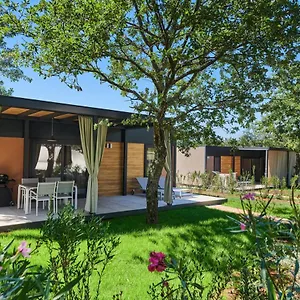 Park Umag Mobile Homes Semesterpark Karigador