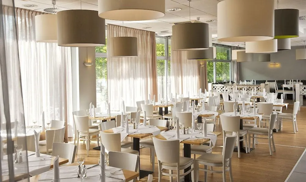 City Hotel Berlin East 4*,  Tyskland