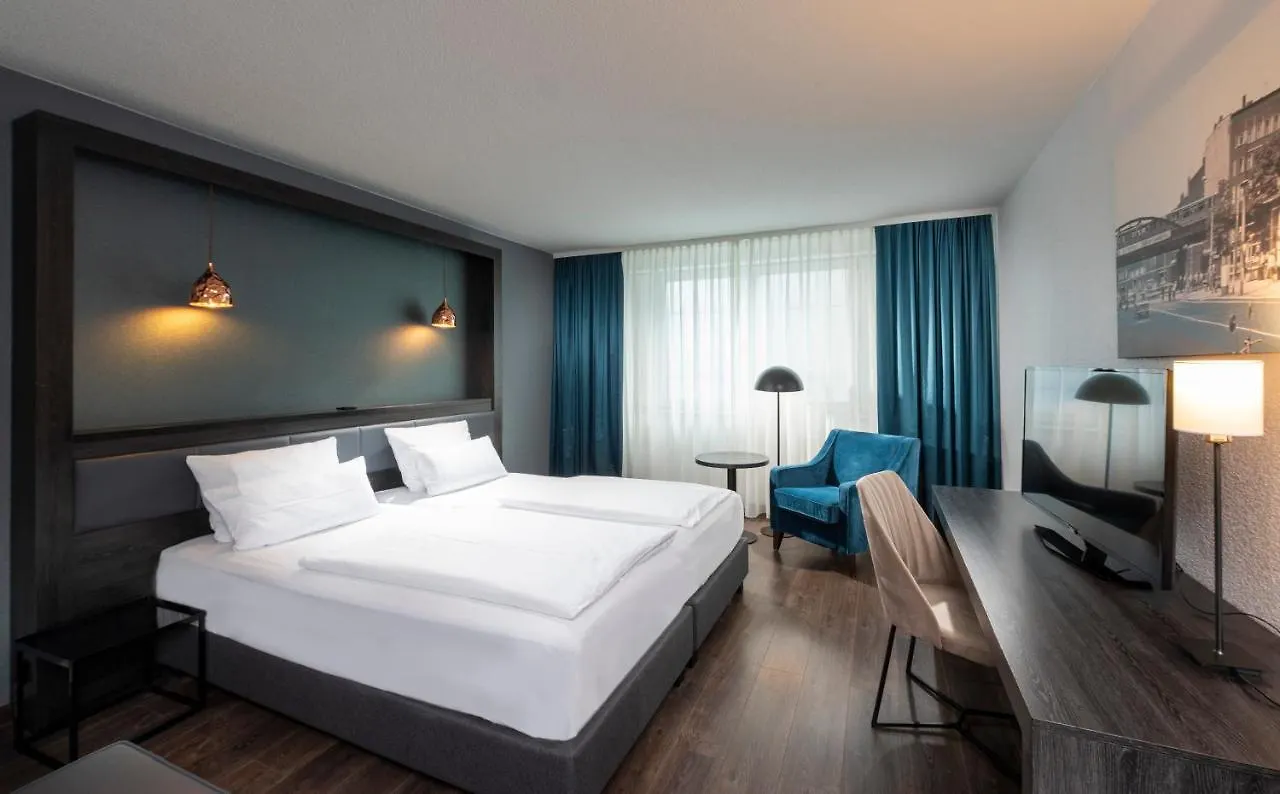 ****  City Hotel Berlin East Tyskland