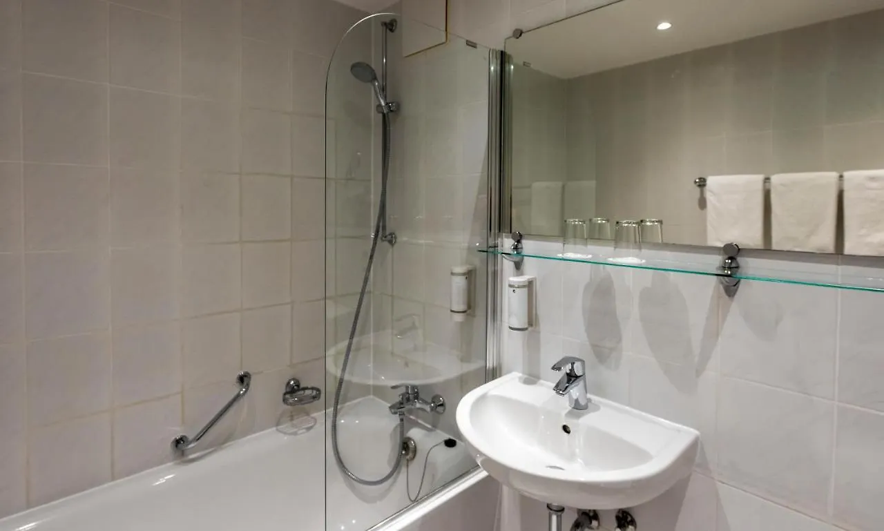 City Hotel Berlin East 4*,  Niemcy